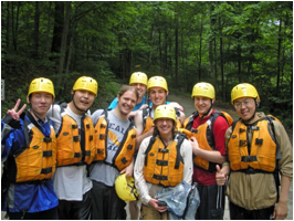 C:\Users\Tara\Pictures\100NIKON\2009 Rafting\Group after rafting.jpg